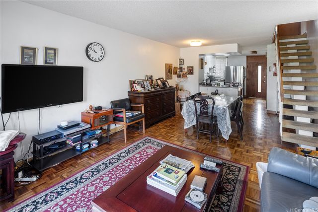 500 University Avenue 310, Honolulu, HI 96826