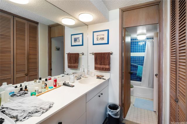 500 University Avenue 310, Honolulu, HI 96826