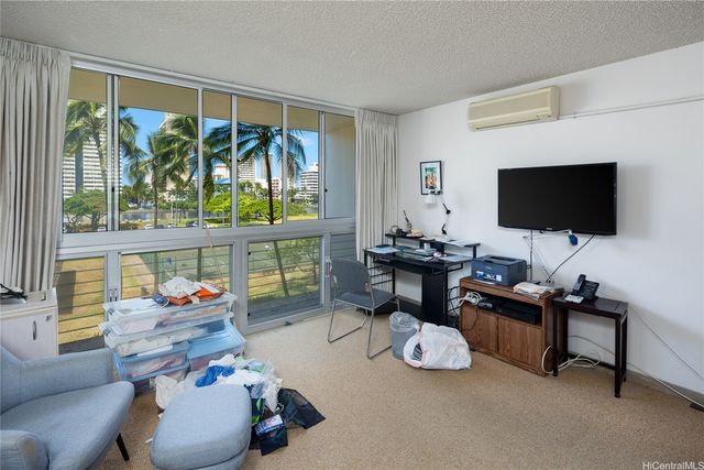 500 University Avenue 310, Honolulu, HI 96826