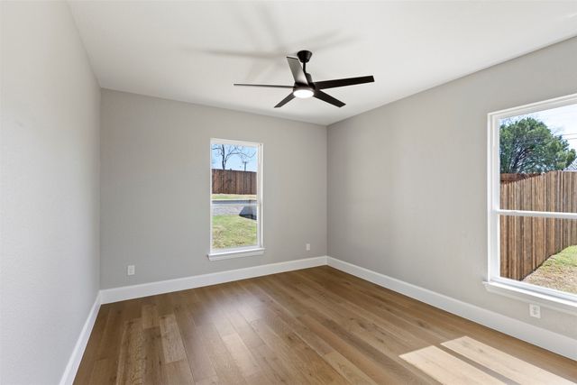 1207 Highland Drive, Arlington, TX 76010