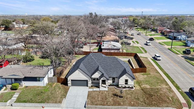 1207 Highland Drive, Arlington, TX 76010