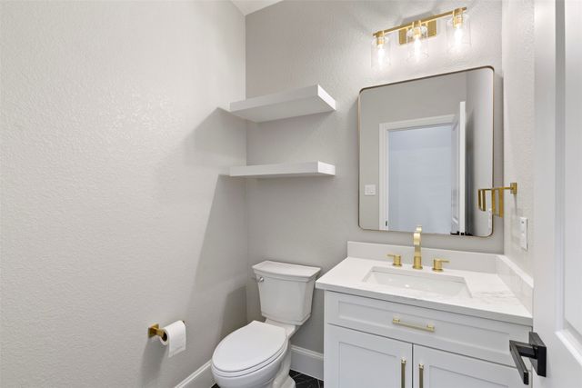 1207 Highland Drive, Arlington, TX 76010