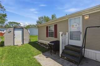 3022 State Route 59 D11, Ravenna, OH 44266