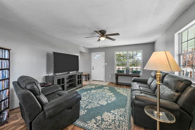 268 Victory Lane, Springtown, TX 76082