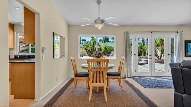 3175 E Loma Vista Circle, Palm Springs, CA 92264