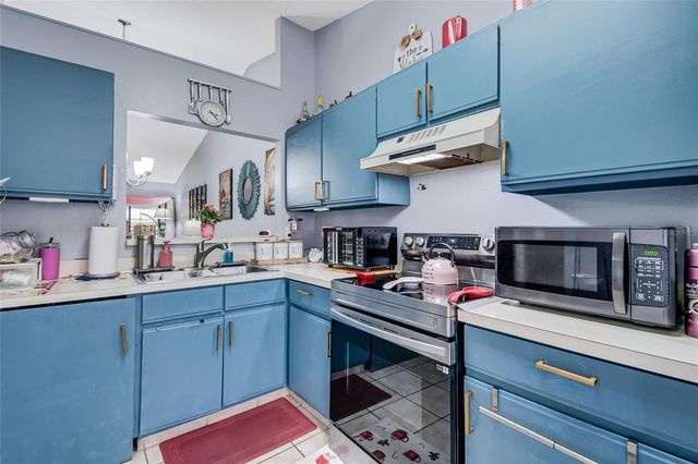 2818 SHANNON OAK COURT, St Cloud, FL 34769