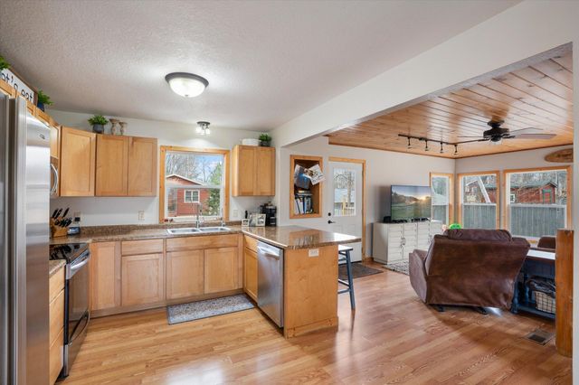 30432 N Pinewood Drive, Breezy Point, MN 56472