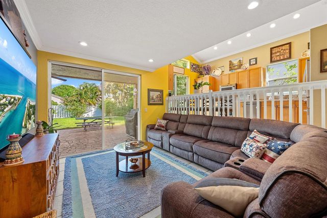 1267 Gembrook Court, Royal Palm Beach, FL 33411