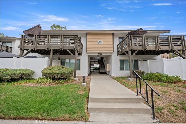 1360 W Lambert Road 95, La Habra, CA 90631