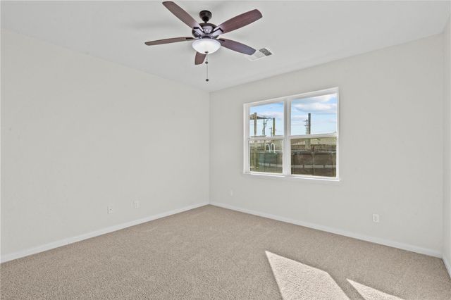 2215 Manta Way, Texas City, TX 77568