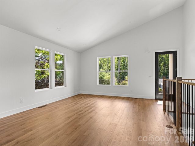45 Klimovych Road, Hendersonville, NC 28792