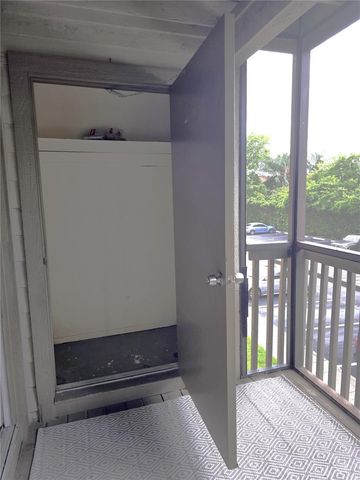 2500 WINDING CREEK BOULEVARD E205, Clearwater, FL 33761