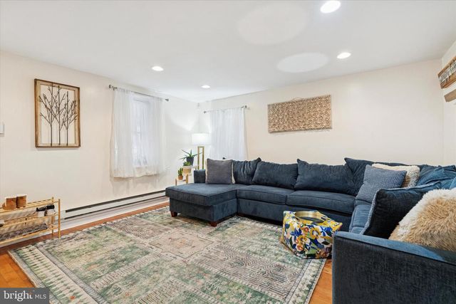 209 GREENWOOD AVE, Wyncote, PA 19095