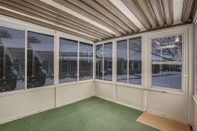 932 Village Lane 52, Jenison, MI 49428