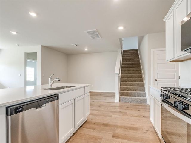 2616 Otis Lane, Yukon, OK 73099