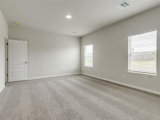 2616 Otis Lane, Yukon, OK 73099