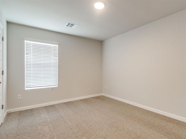 2616 Otis Lane, Yukon, OK 73099
