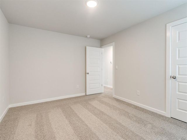 2616 Otis Lane, Yukon, OK 73099