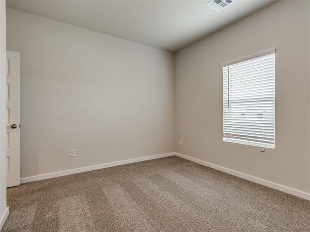 2616 Otis Lane, Yukon, OK 73099