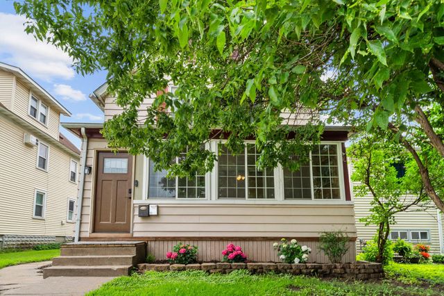 356 1st Avenue S, South Saint Paul, MN 55075