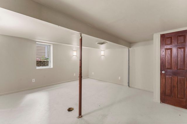 356 1st Avenue S, South Saint Paul, MN 55075