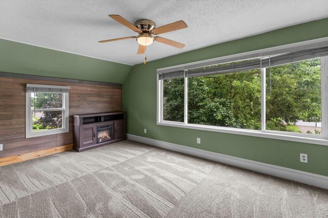356 1st Avenue S, South Saint Paul, MN 55075