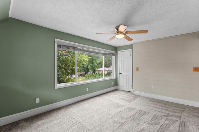 356 1st Avenue S, South Saint Paul, MN 55075
