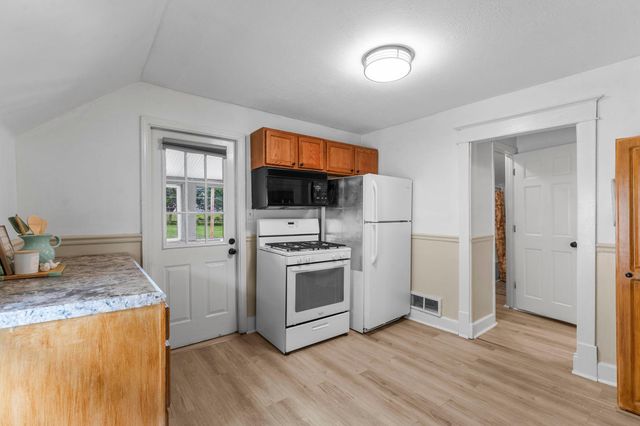 356 1st Avenue S, South Saint Paul, MN 55075