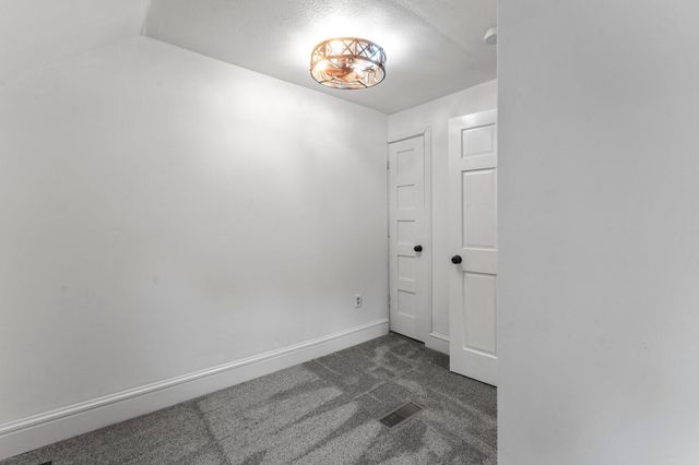 356 1st Avenue S, South Saint Paul, MN 55075