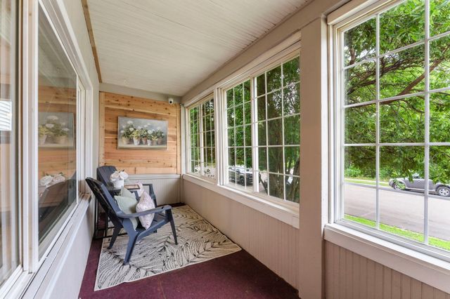 356 1st Avenue S, South Saint Paul, MN 55075