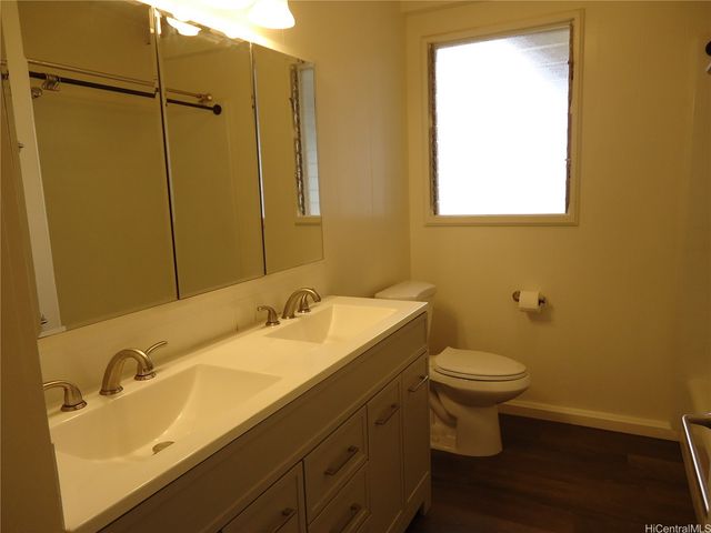 1595 Hoomoana Place, Pearl City, HI 96782