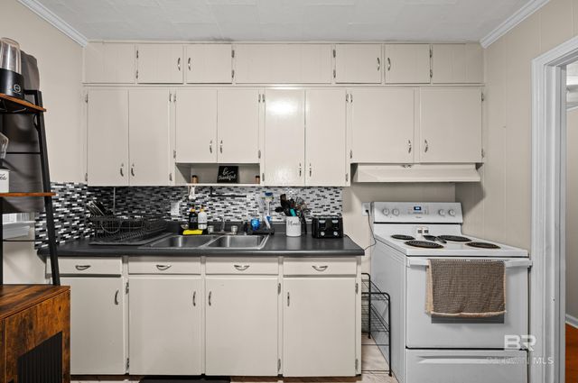 1605 Mcmillan Avenue, Bay Minette, AL 36507