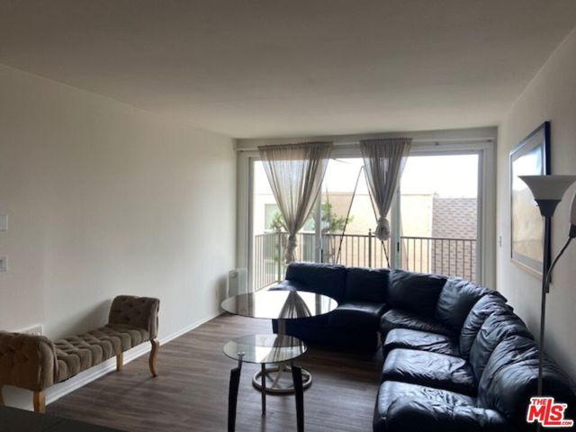 23901 Civic Center Way D135, Malibu, CA 90265