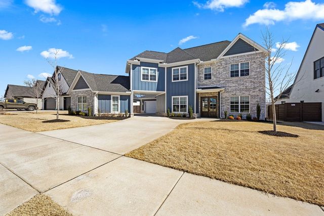 505 SW Autumn Hills Road, Bentonville, AR 72712
