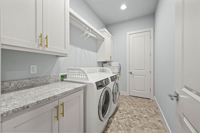 505 SW Autumn Hills Road, Bentonville, AR 72712