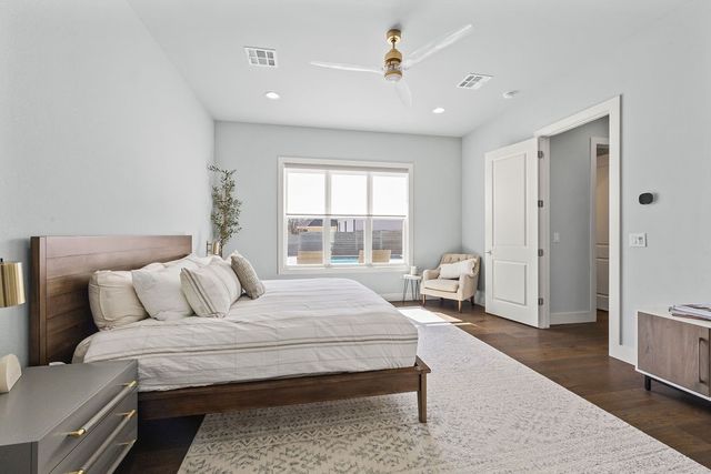 505 SW Autumn Hills Road, Bentonville, AR 72712