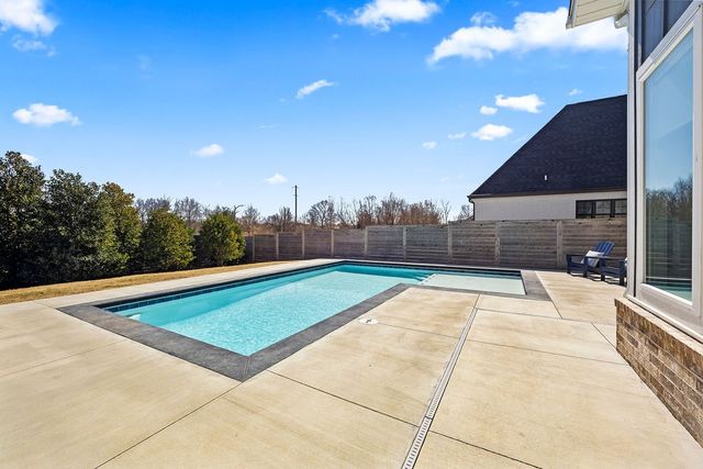 505 SW Autumn Hills Road, Bentonville, AR 72712