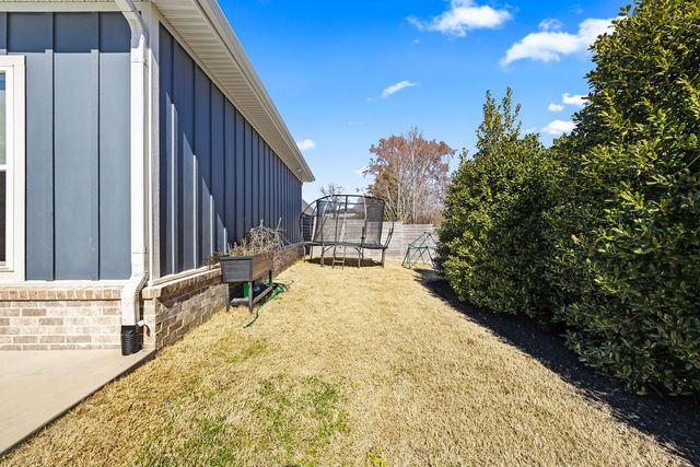 505 SW Autumn Hills Road, Bentonville, AR 72712