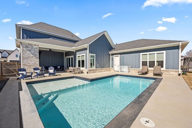 505 SW Autumn Hills Road, Bentonville, AR 72712