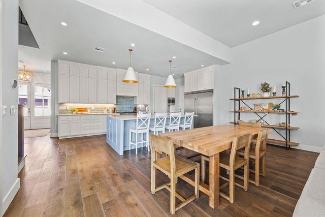 505 SW Autumn Hills Road, Bentonville, AR 72712