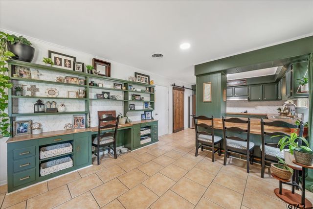 1006 Forest Trail, Jacksonville, TX 75766