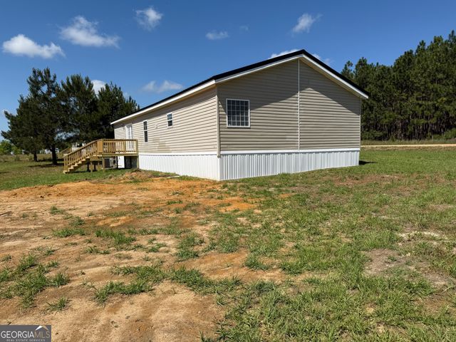 2214 Sheffield Road, Rentz, GA 31075