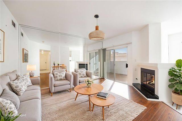 6480 Annie Oakley Drive 211, Las Vegas, NV 89120