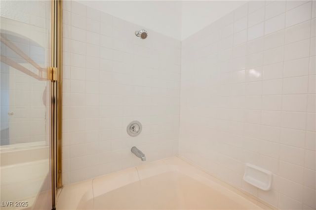 6480 Annie Oakley Drive 211, Las Vegas, NV 89120