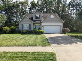 35177 Schoolhouse Lane, North Ridgeville, OH 44039