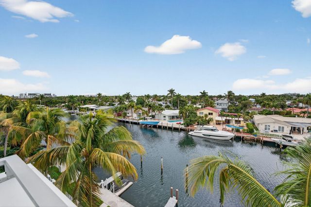 2743 NE 1 Street, Pompano Beach, FL 33062