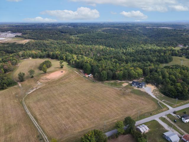 495 Kentucky 1470, Strunk, KY 42649
