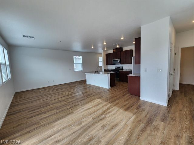 4481 Hidden Stone Avenue, Las Vegas, NV 89141