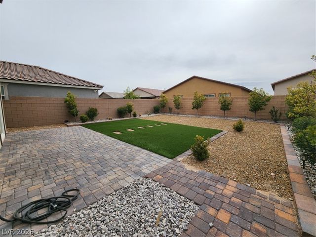 4481 Hidden Stone Avenue, Las Vegas, NV 89141