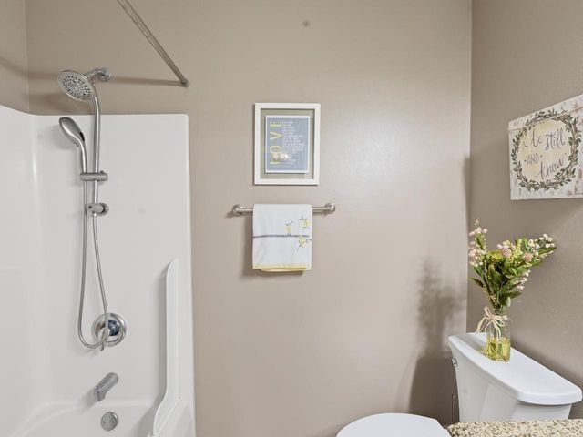 2247 Patrick LANE, Waukesha, WI 53188